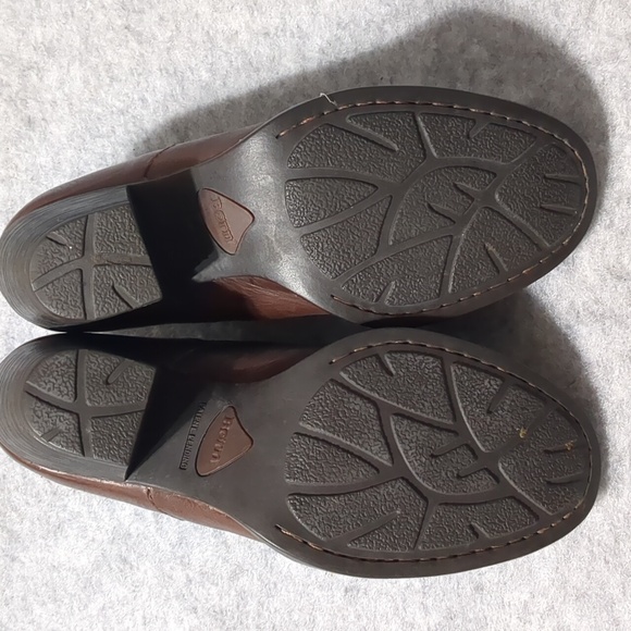 Born Olivia brown Leather Ankle Booties Size 8 - Picture 5 of 9